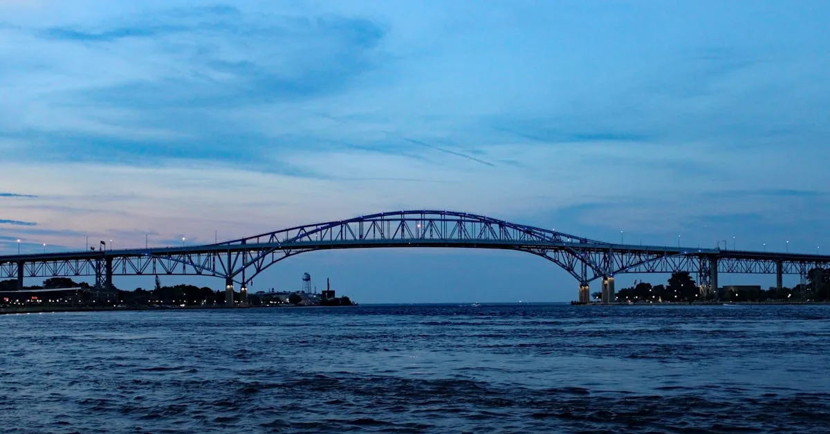 découvrez l'art du clair-obscur, une technique qui joue avec la lumière et l'ombre pour révéler profondeur et mystère dans les œuvres.