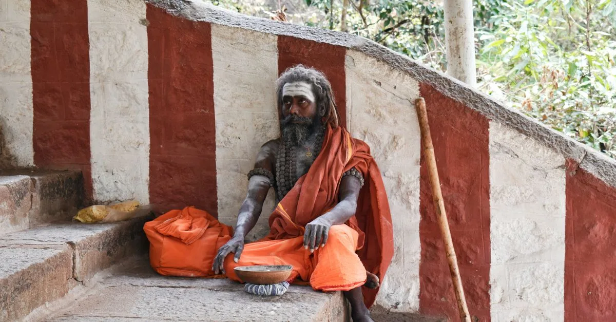 découvrez le parcours d’un sage parmi les sages, dont la sagesse et les enseignements inspirent réflexion et connaissance.